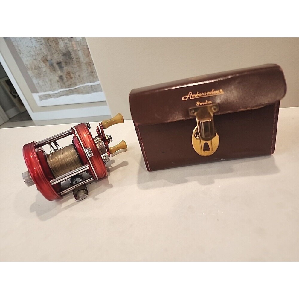 Ambassadeur 5000 Sweden Fishing Reel with Case and tools Brown Leather